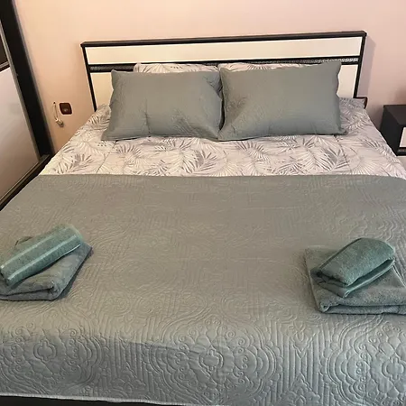 Bella Vista 24h Check In